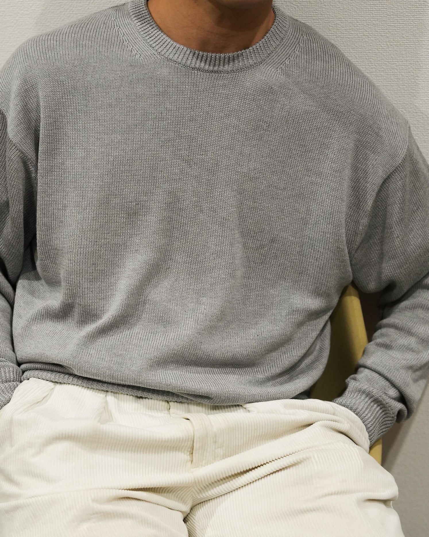 STAFF BLOG : シーズンを超える柔軟性 - 新素材シルクカシミヤ ”COMFY”